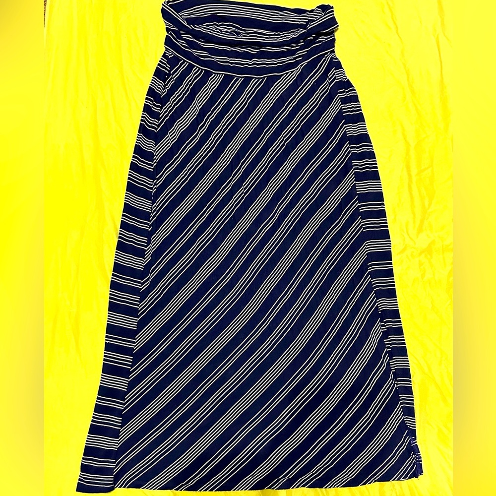“Motherhood” blue & white maxi skirt Sz M